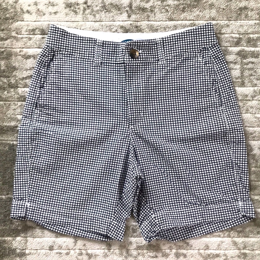 Old Navy Women’s 7” Inseam Gingham Shorts